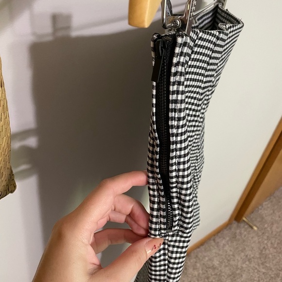 Zara Black and White Checkered Ankle Pants - Picture 5 of 6